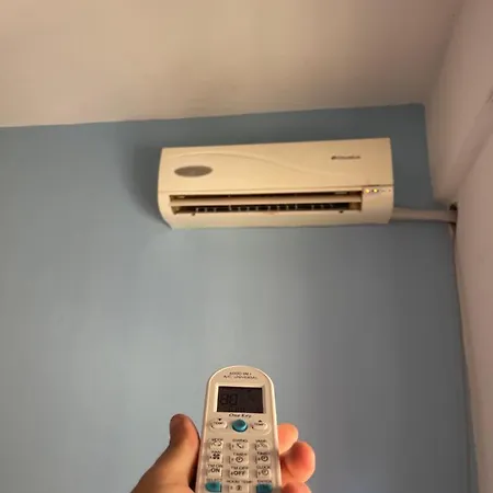 Zela Apartament 1 *
